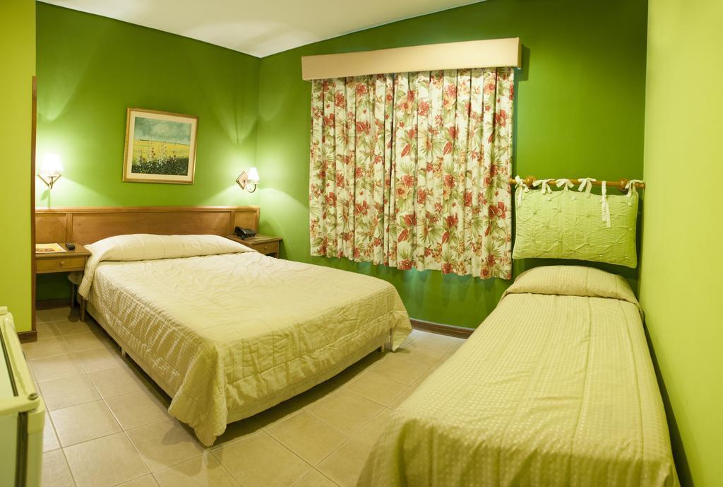אסונסיון Hotel Bristol חדר תמונה