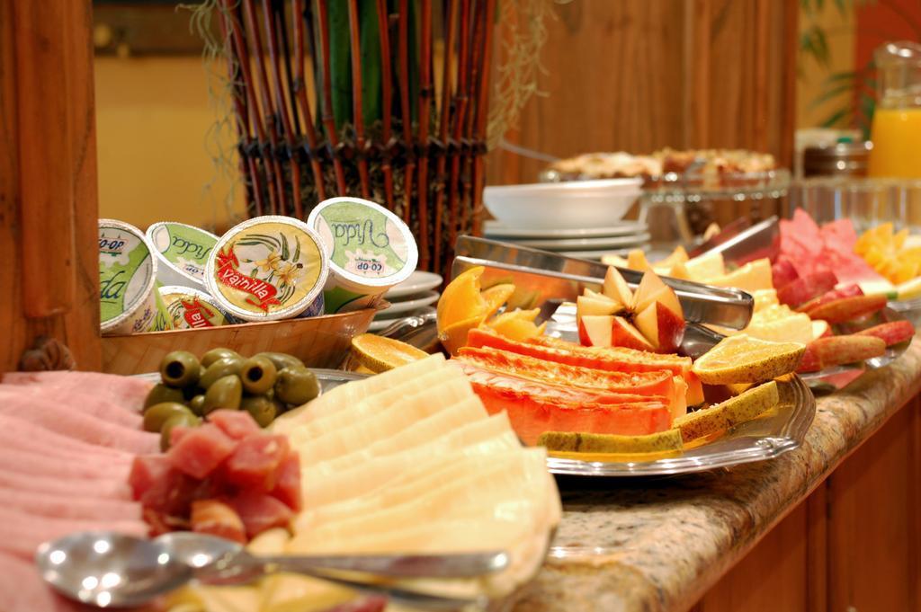 אסונסיון Hotel Bristol מראה חיצוני תמונה