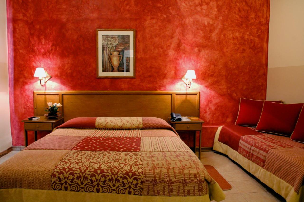 אסונסיון Hotel Bristol מראה חיצוני תמונה