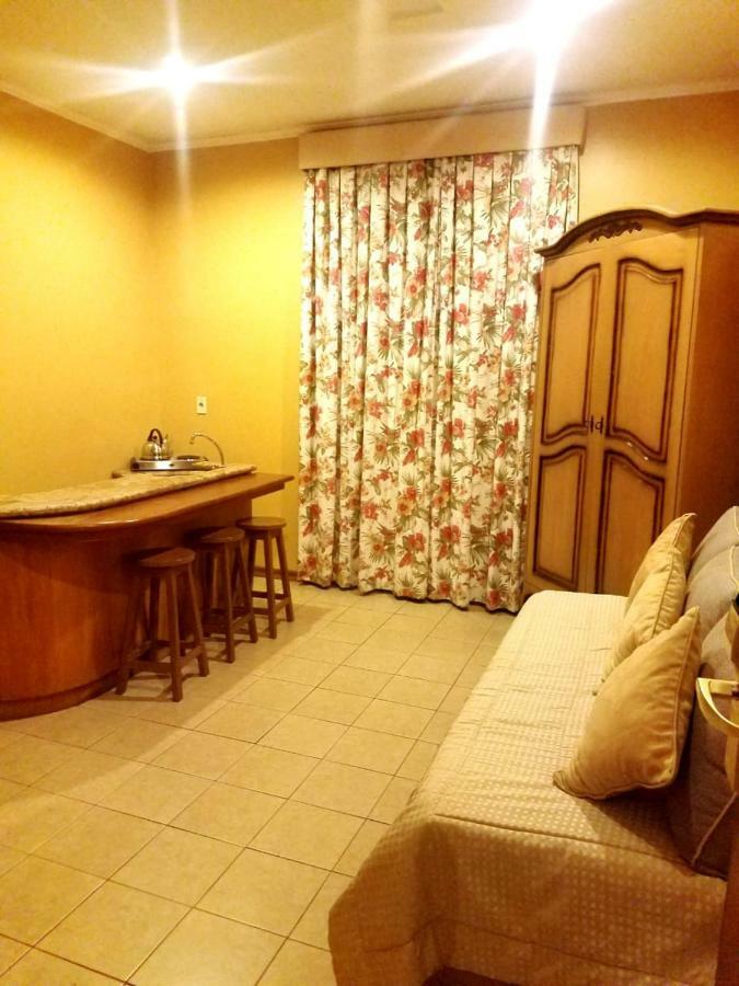 אסונסיון Hotel Bristol מראה חיצוני תמונה